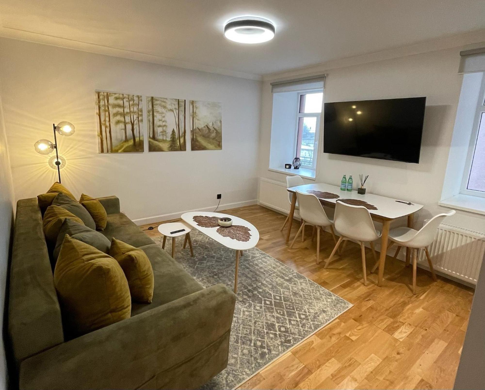 Premium Apartment In Quiet & Historical Area Riga Eksteriør bilde